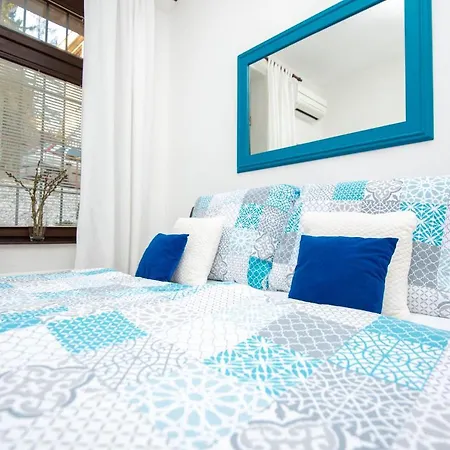 Apartment Dalmatinska *